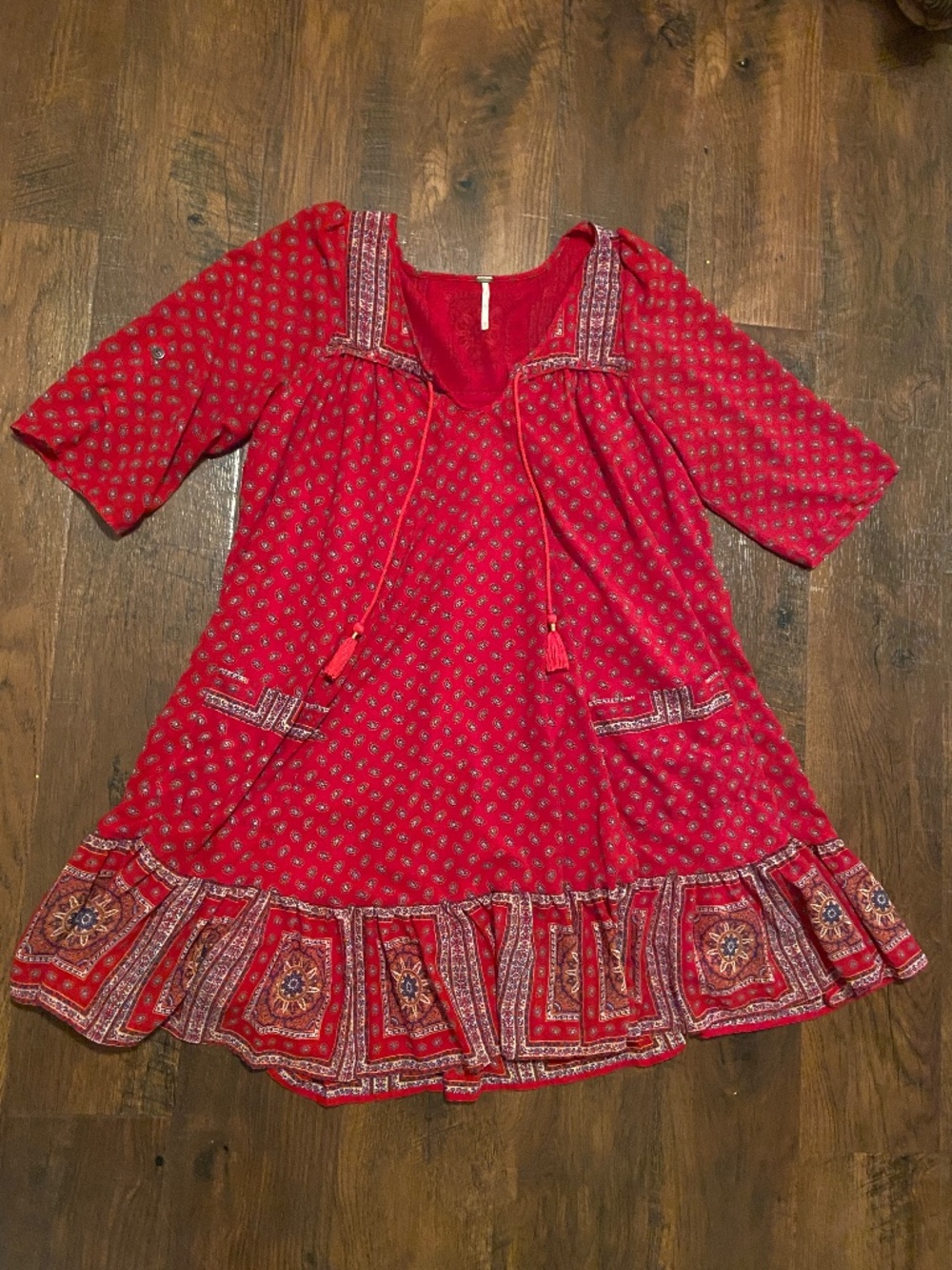 Like new! Free People red dress sz M casual party comfy